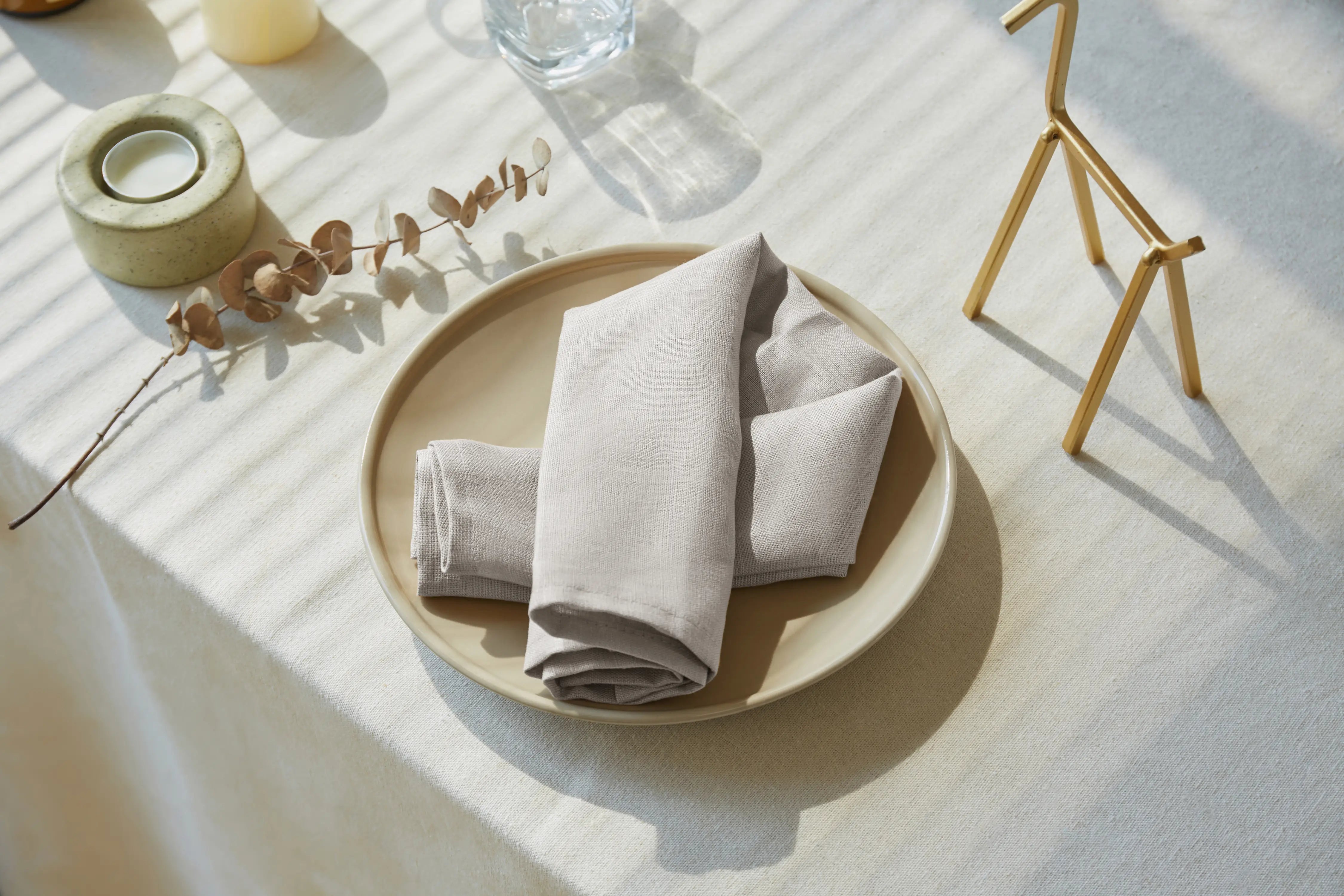 linen-napkin-gray-2
