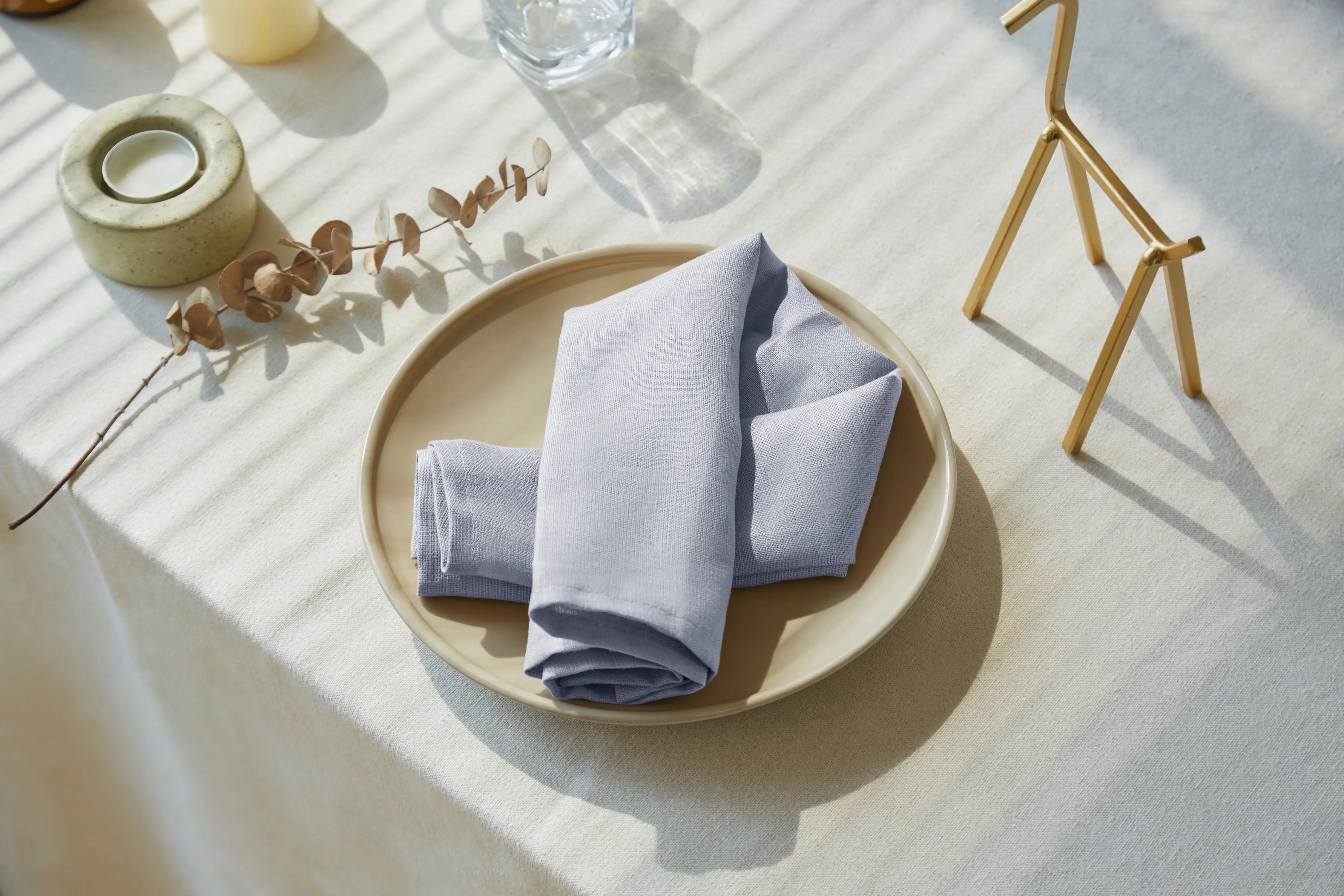 linen-napkin-light-blue-2