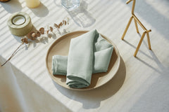linen-napkin-light-green-2