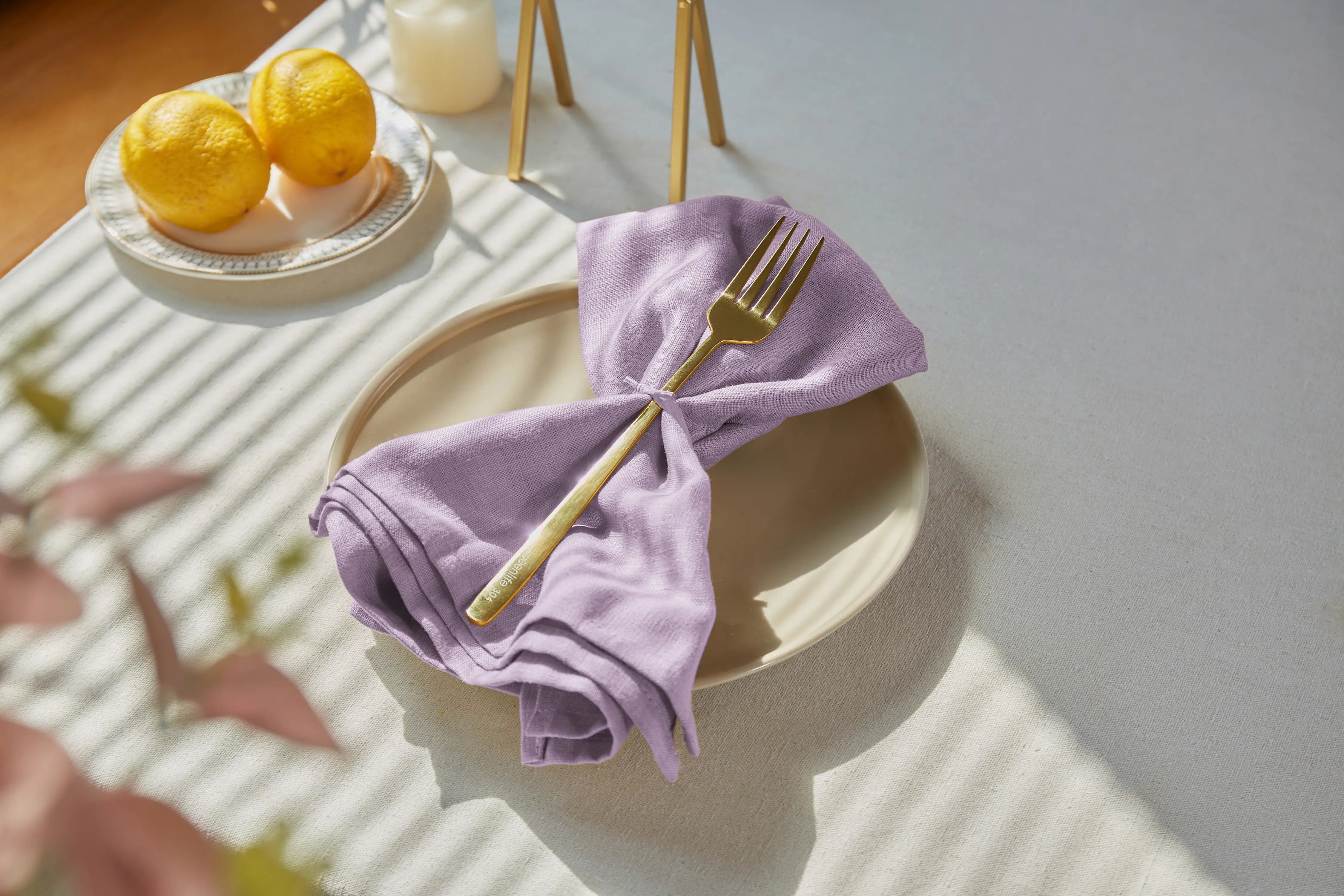 linen-napkin-purple-1