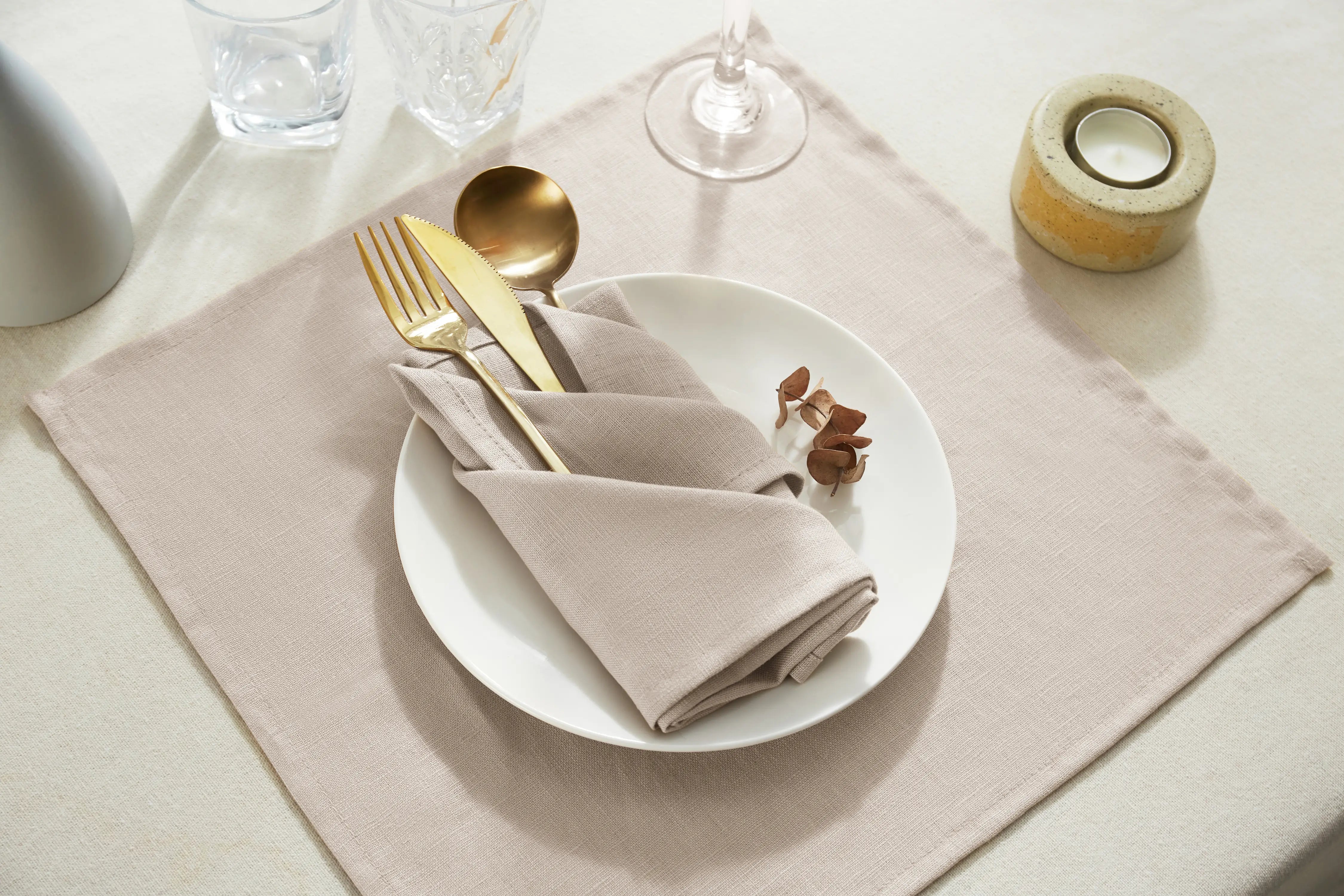 linen-placemat-ivory-3