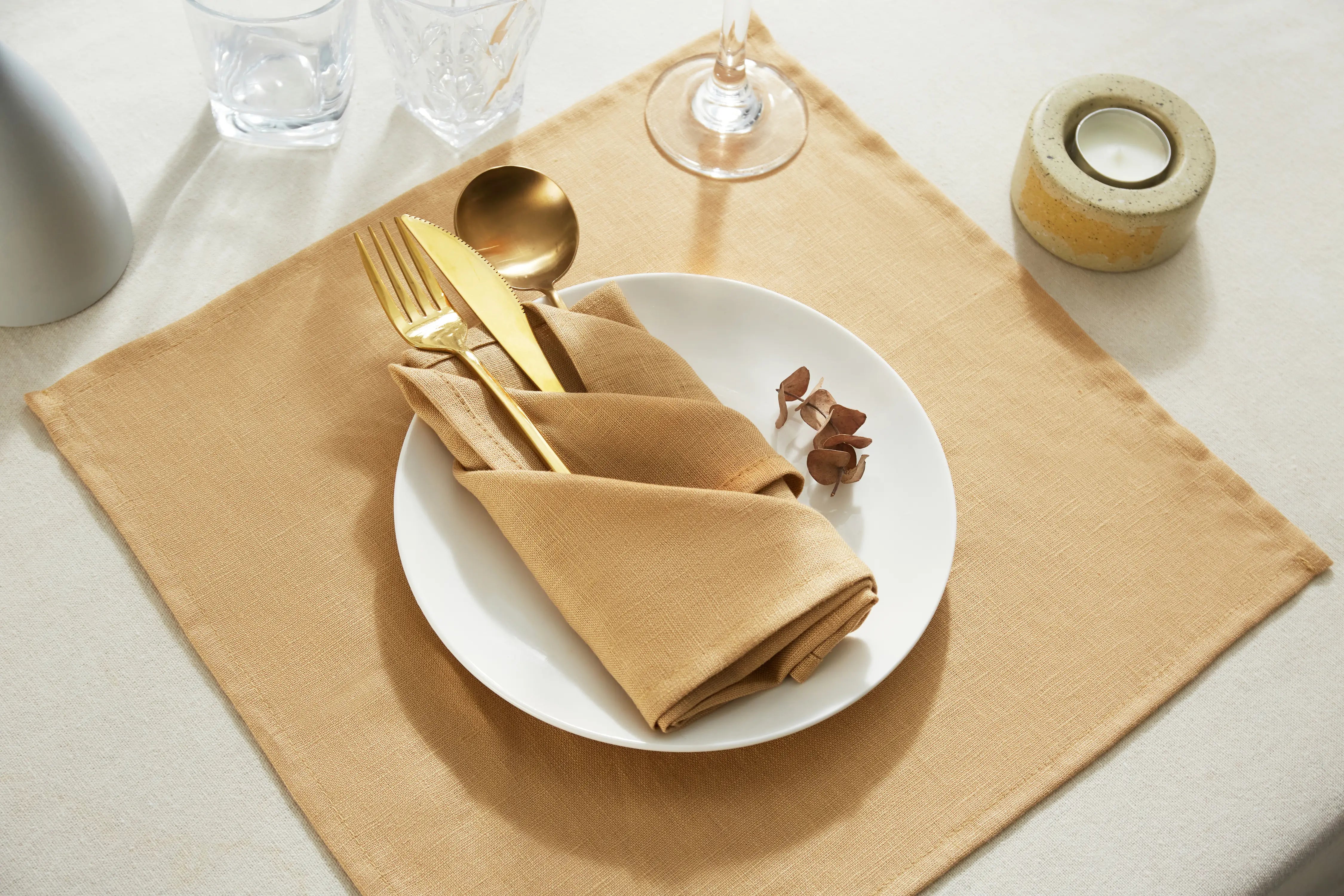 linen-placemat-light-brown-3