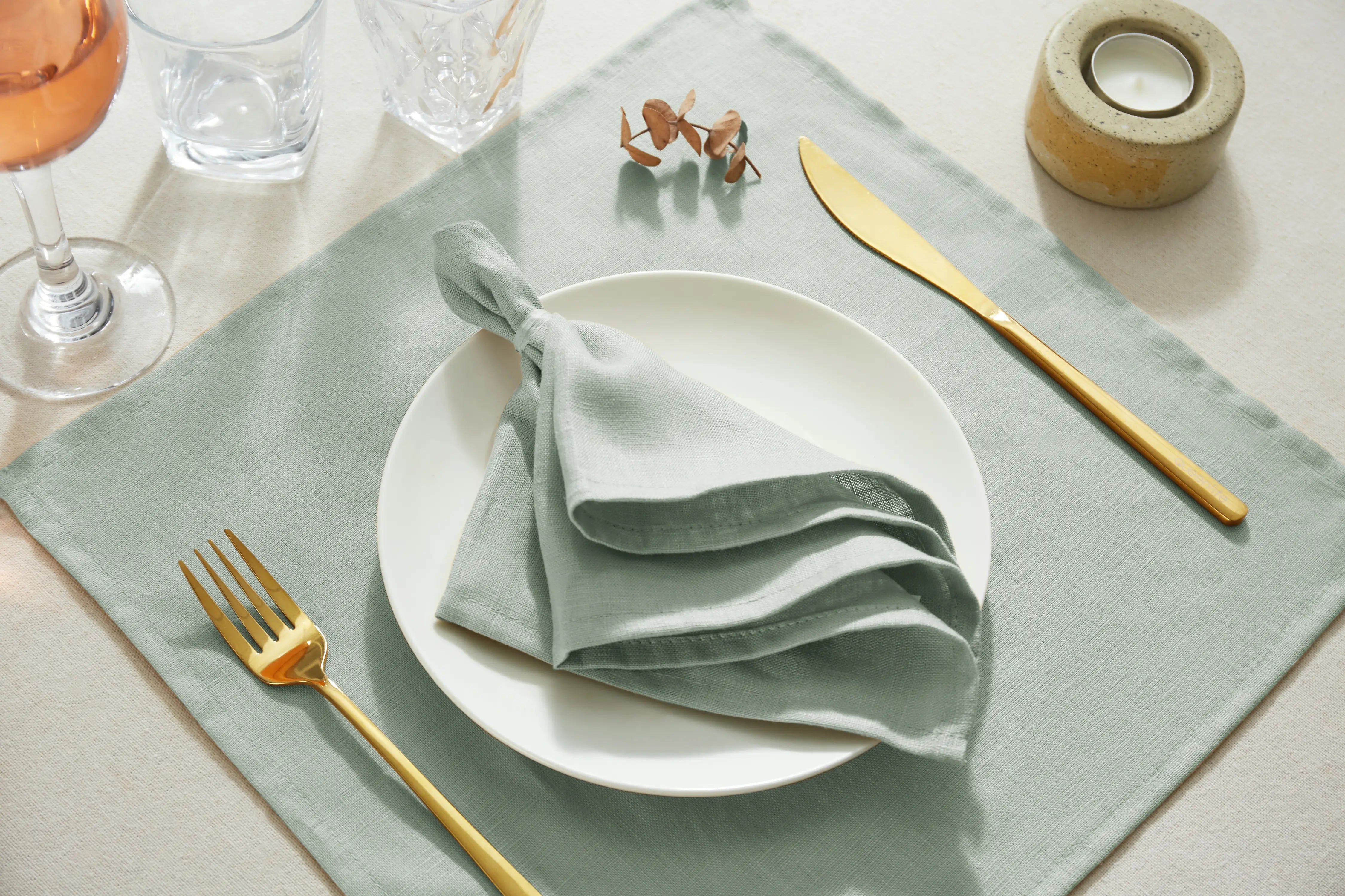 linen-placemat-light-green-2