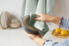 linen-tea-towel-light-green-2